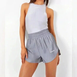 NWT BOOHOO REFLECTIVE SHORTS SILVER  6